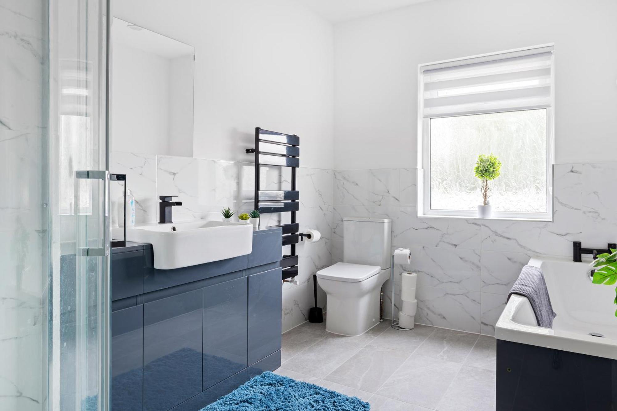 Stanion Luxurious 3 Bedroom Modern House Northamptonshire, Double, Twins, Single, Free Parking, Free Wi-Fi, Pets, Up To 8 Sleeps, 4 Smart Tvs Corby Eksteriør bilde